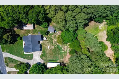 1240 Petes Road, Lincolnton, NC 28092 - Photo 4