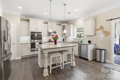 125 Annatto Way, Tega Cay, SC 29708 - Photo 8