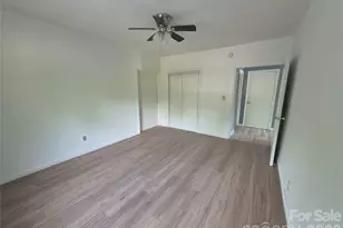 1745 Meadowbrook Terrace, Hendersonville, NC 28792 - Photo 8