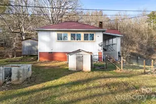 337 Town Mountain Rd, Hayesville, NC 28904 - Photo 24
