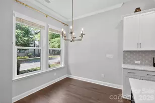 6318 Southgrove St, Charlotte, NC 28277 - Photo 8
