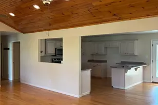 365 Wildlife Club Ln, Taylorsville, NC 28681 - Photo 10