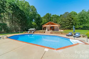 7240 Cobble Creek Dr, Matthews, NC 28104 - Photo 36