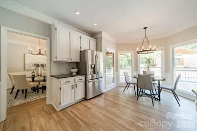 7240 Cobblecreek Drive, Matthews, NC 28104 - Photo 18
