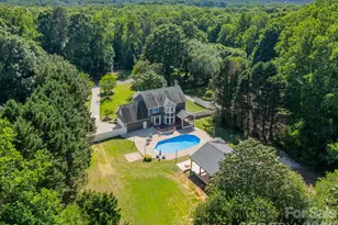 7240 Cobble Creek Dr, Matthews, NC 28104 - Photo 46