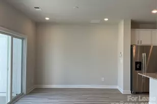 5042 Kellaher Pl, Charlotte, NC 28216 - Photo 10