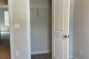 5042 Kellaher Pl, Charlotte, NC 28216 - Photo 20