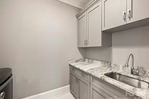 2313 Richardson Dr, Charlotte, NC 28211 - Photo 32