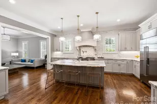 2313 Richardson Dr, Charlotte, NC 28211 - Photo 14