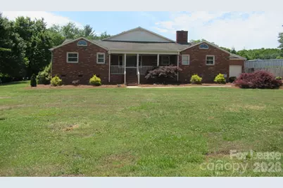 7800 Cherry Point Drive, Denver, NC 28037 - Photo 2