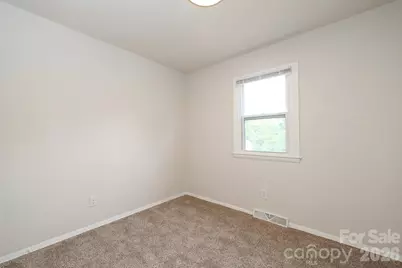 5001 Springview Road, Charlotte, NC 28213 - Photo 12