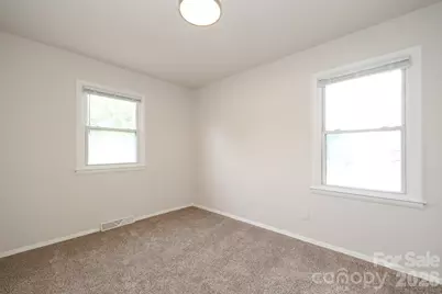 5001 Springview Road, Charlotte, NC 28213 - Photo 14