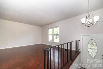 5001 Springview Road, Charlotte, NC 28213 - Photo 2