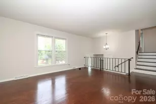 5001 Springview Rd, Charlotte, NC 28213 - Photo 4