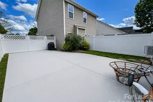 19625 Denae Lynn Dr, Cornelius, NC 28031 - Photo 2