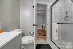 938 E 6th Ave, Gastonia, NC 28054 - Photo 16