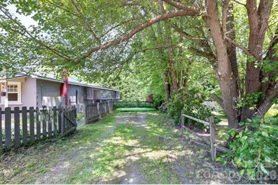 2802 Beaverdam Road, Canton, NC 28716 - Photo 22