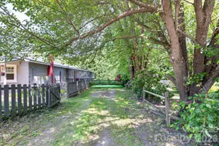 2802 Beaverdam Rd, Canton, NC 28716 - Photo 22