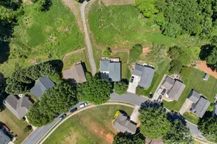 107 Howe St, Belmont, NC 28012 - Photo 40