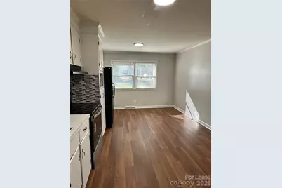 2805 Belmeade Drive, Charlotte, NC 28214 - Photo 8