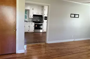 2805 Belmeade Dr, Charlotte, NC 28214 - Photo 6