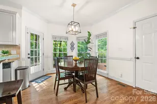 5501 Providence Glen Rd, Charlotte, NC 28270 - Photo 12