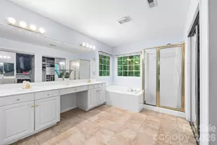 5501 Providence Glen Rd, Charlotte, NC 28270 - Photo 16