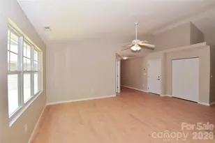 176 Clear Creekside Dr, Hendersonville, NC 28792 - Photo 4