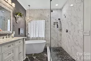 11219 Isthmus Ct, Charlotte, NC 28215 - Photo 16