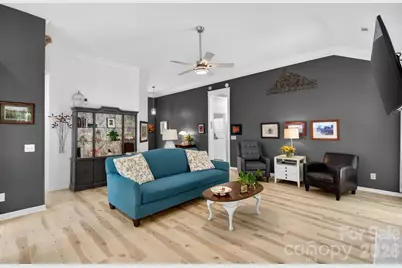 11219 Isthmus Court, Charlotte, NC 28215 - Photo 10