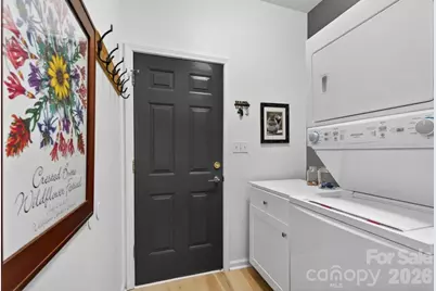 11219 Isthmus Court, Charlotte, NC 28215 - Photo 24