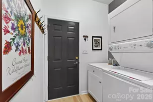 11219 Isthmus Ct, Charlotte, NC 28215 - Photo 24