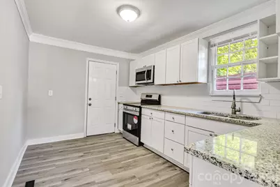 3637 Glenville Avenue, Charlotte, NC 28215 - Photo 12