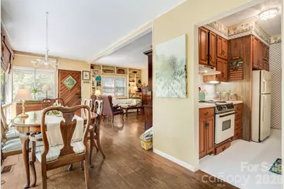 121 Ohara Circle, Hendersonville, NC 28739 - Photo 10