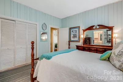 121 Ohara Circle, Hendersonville, NC 28739 - Photo 20