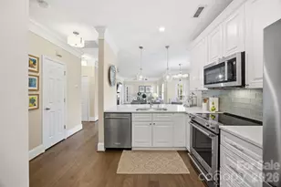 8942 Rosalyn Glen Rd, Cornelius, NC 28031 - Photo 8