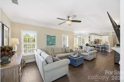 8942 Rosalyn Glen Road, Cornelius, NC 28031 - Photo 18