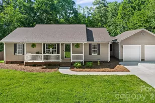 39328 Holly Ridge Rd, New London, NC 28127 - Photo 2