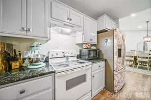 39328 Holly Ridge Rd, New London, NC 28127 - Photo 14
