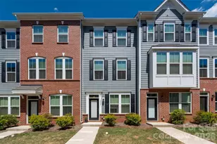 6304 Cleburne Ct, Charlotte, NC 28217 - Photo 2