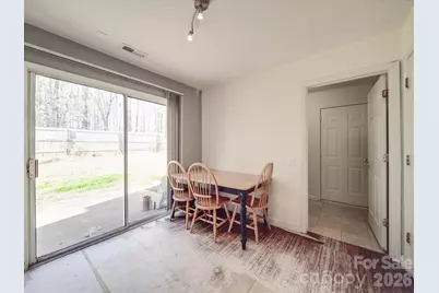 5414 Peachwood Drive, Charlotte, NC 28216 - Photo 14