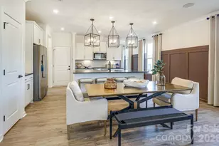 2015 Bayou Trace Dr, Charlotte, NC 28262 - Photo 6