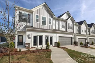 2015 Bayou Trace Dr, Charlotte, NC 28262 - Photo 1