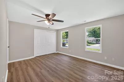 5911 Morninglow Court, Charlotte, NC 28212 - Photo 10