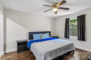 1824 Double Oaks Rd, Charlotte, NC 28206 - Photo 16