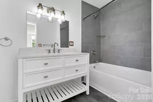 100 Kilpatrick St, Brevard, NC 28712 - Photo 14