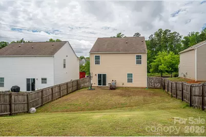 2818 Easton Knoll Drive, Dallas, NC 28034 - Photo 2