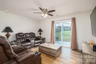 2818 Easton Knl Dr, Dallas, NC 28034 - Photo 10
