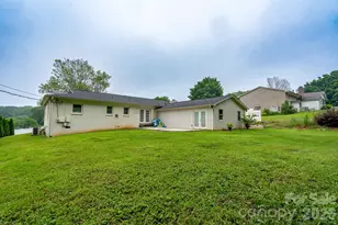 1709 Essen Ln, Gastonia, NC 28054 - Photo 18
