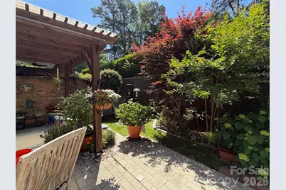 5109 Pansley Drive, Charlotte, NC 28226 - Photo 10